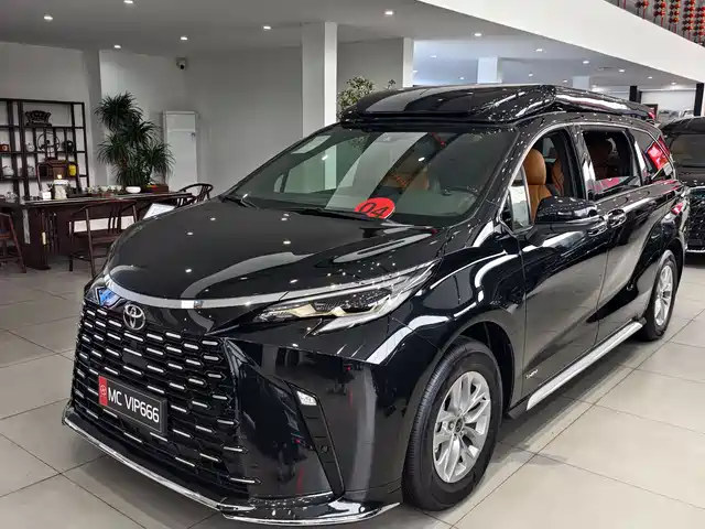 Toyota Granvia 2026 Model 2.5L Hybrid Grandeur MAX AWD Trim