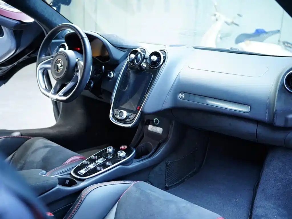McLaren GT 2023 2023 4.0T Standard Model