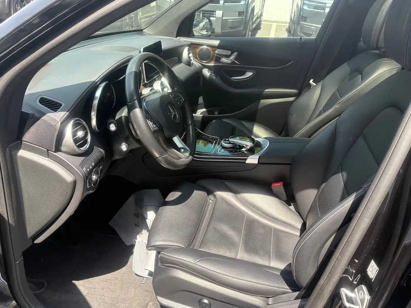 Mercedes-Benz GLC 2018 GLC 260 4MATIC Dynamic фото 4