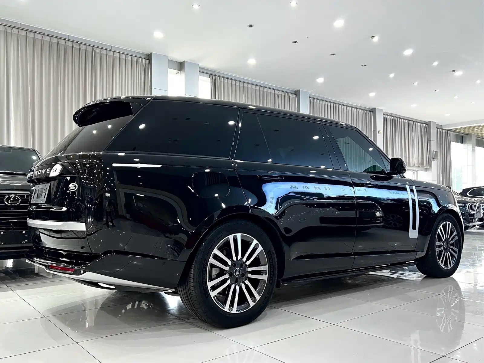 Фото 4 - Land Rover Range Rover