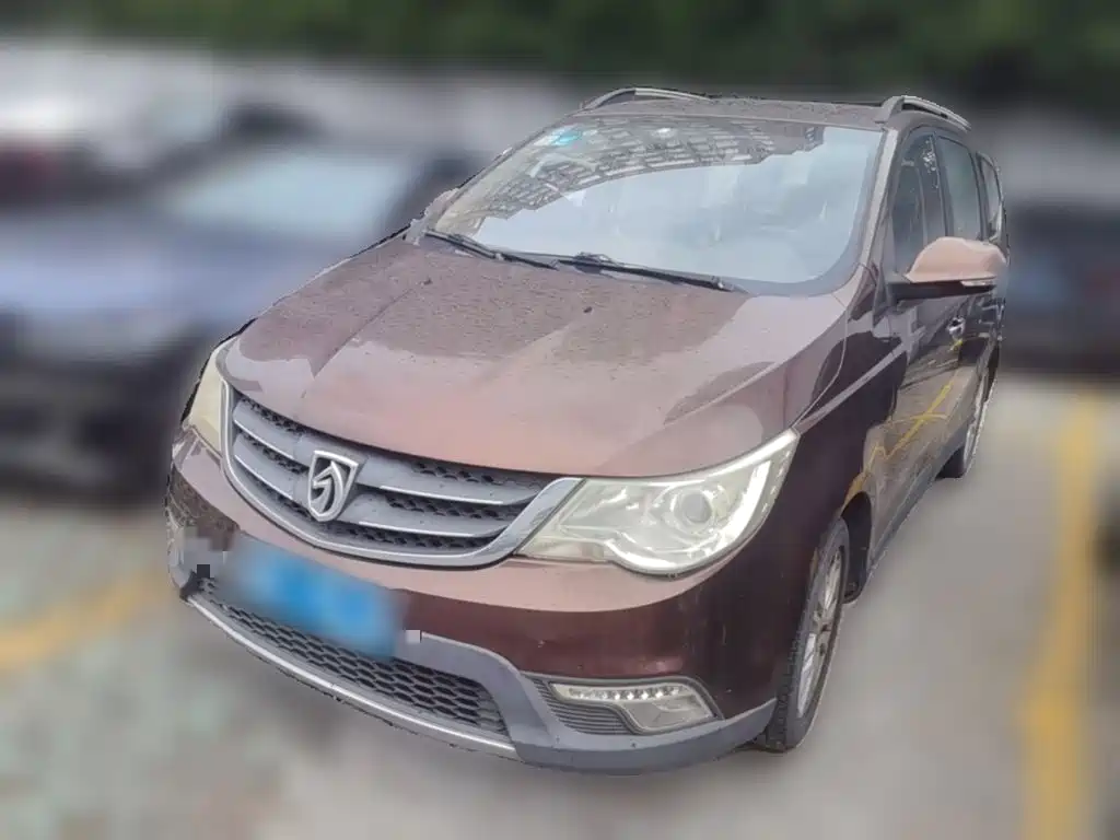 Фото 3 - Baojun 730