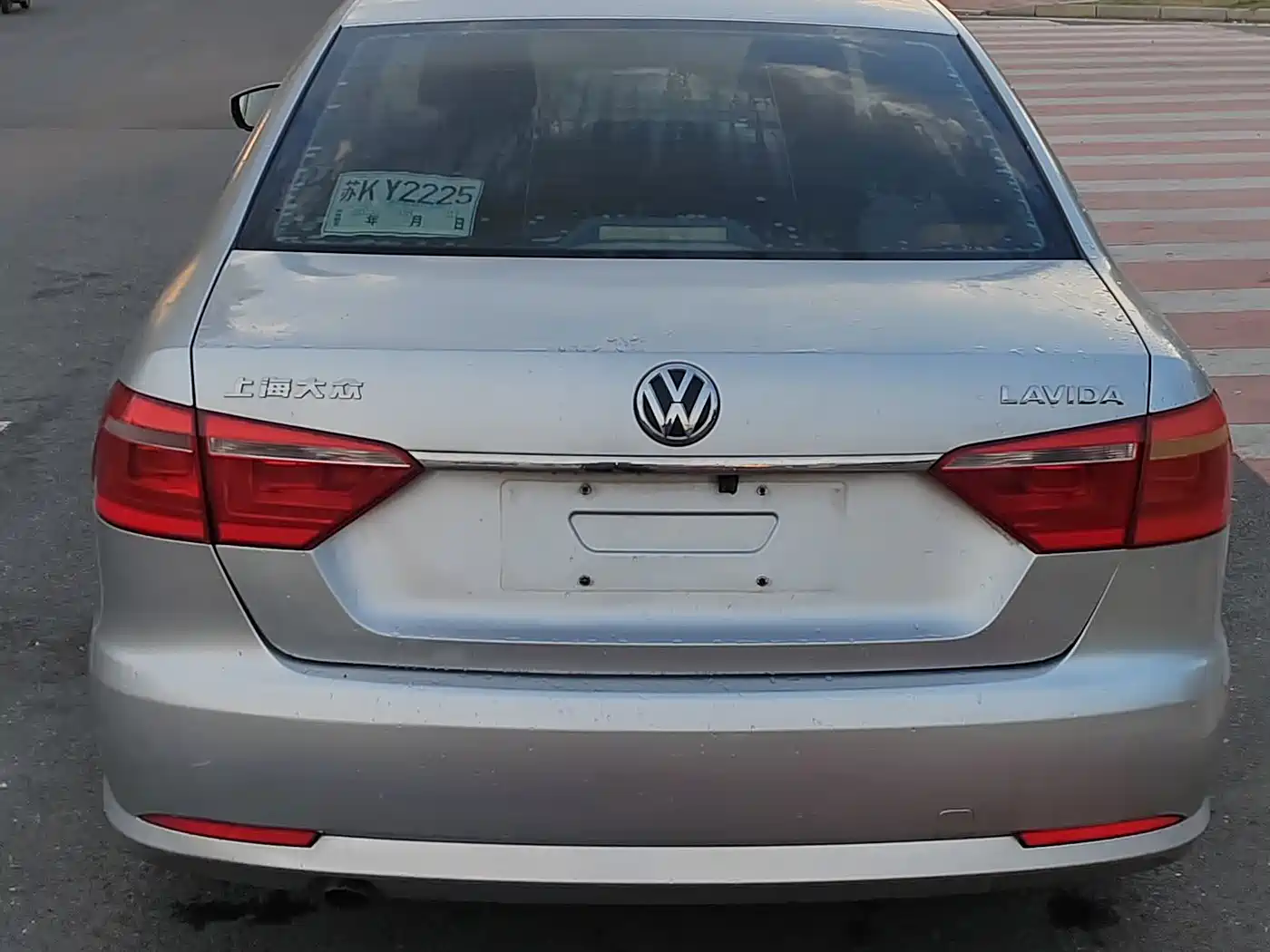 Volkswagen Lavida 2013 2013 Facelift Classic 1.6L Manual Trend