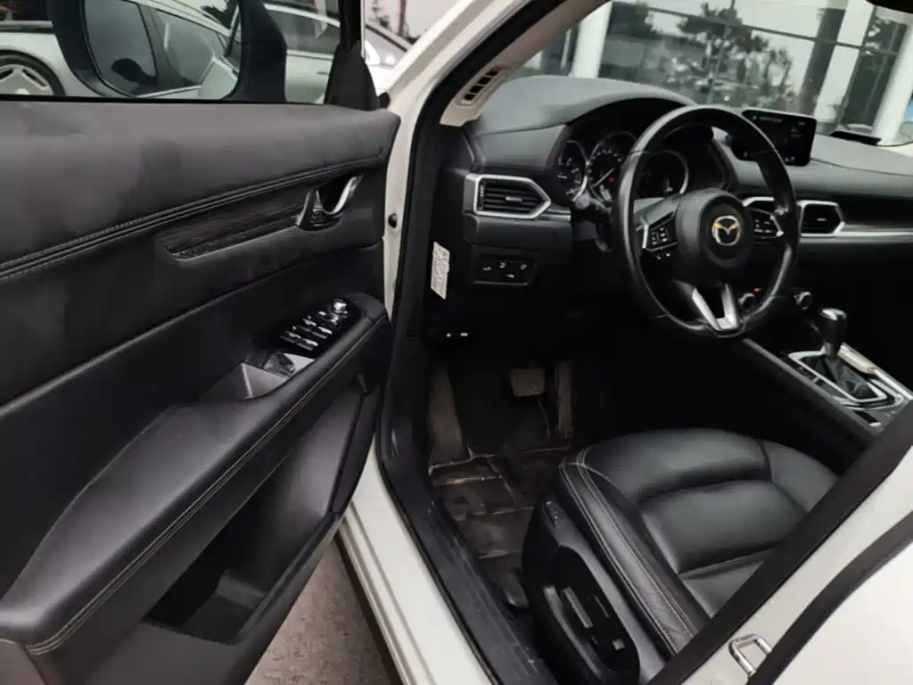 Photo 21 - Mazda CX-5