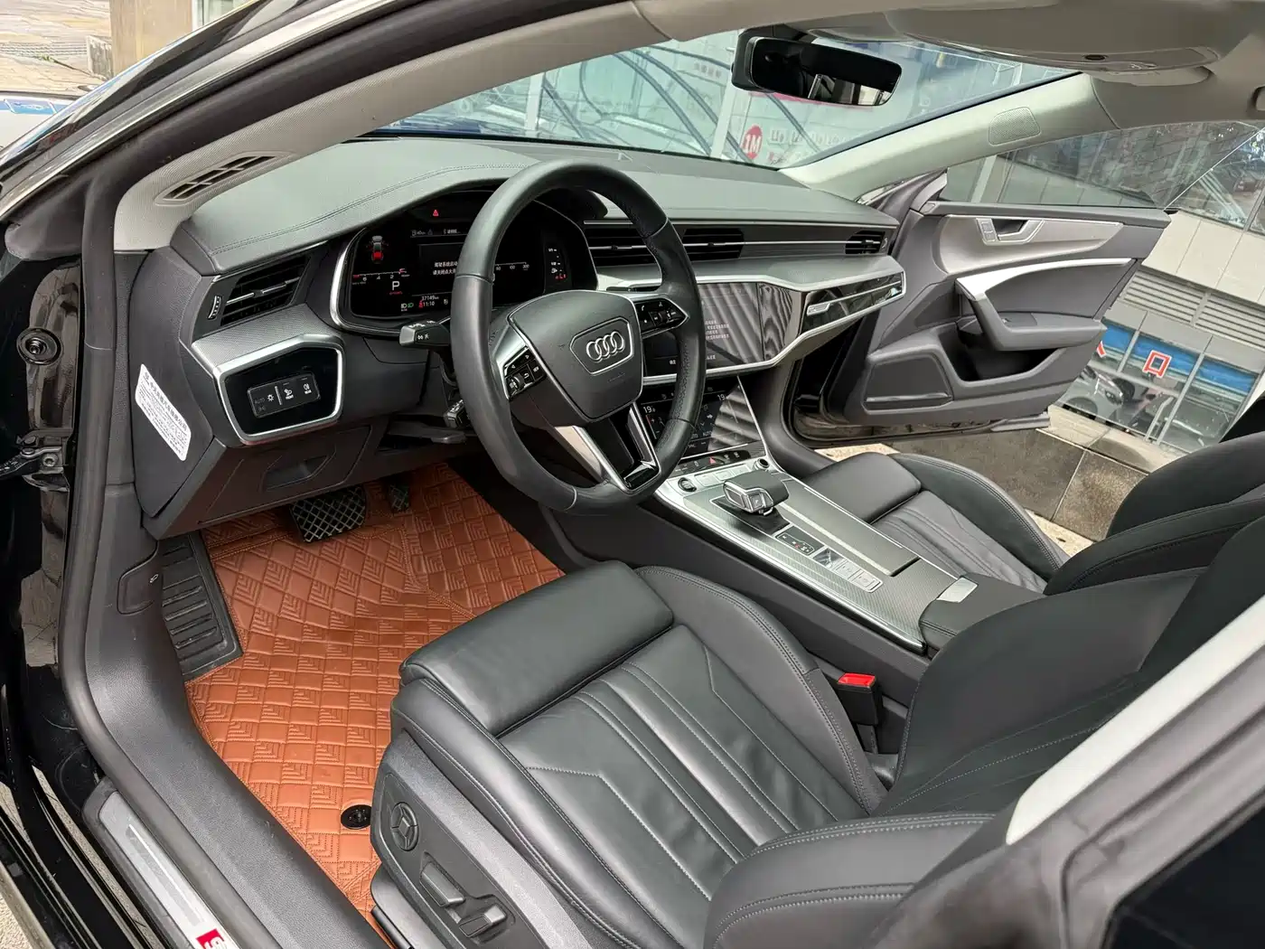 Audi A7 2023 Model 45 TFSI Premium Selection Edition фото 8