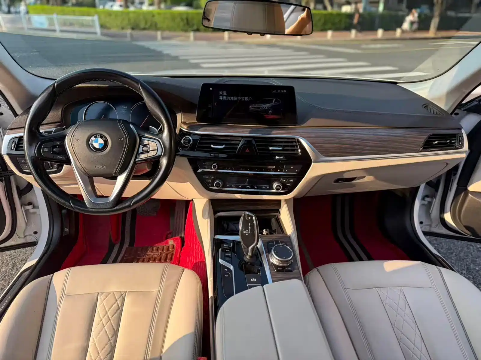 صورة 5 - BMW 5 Series