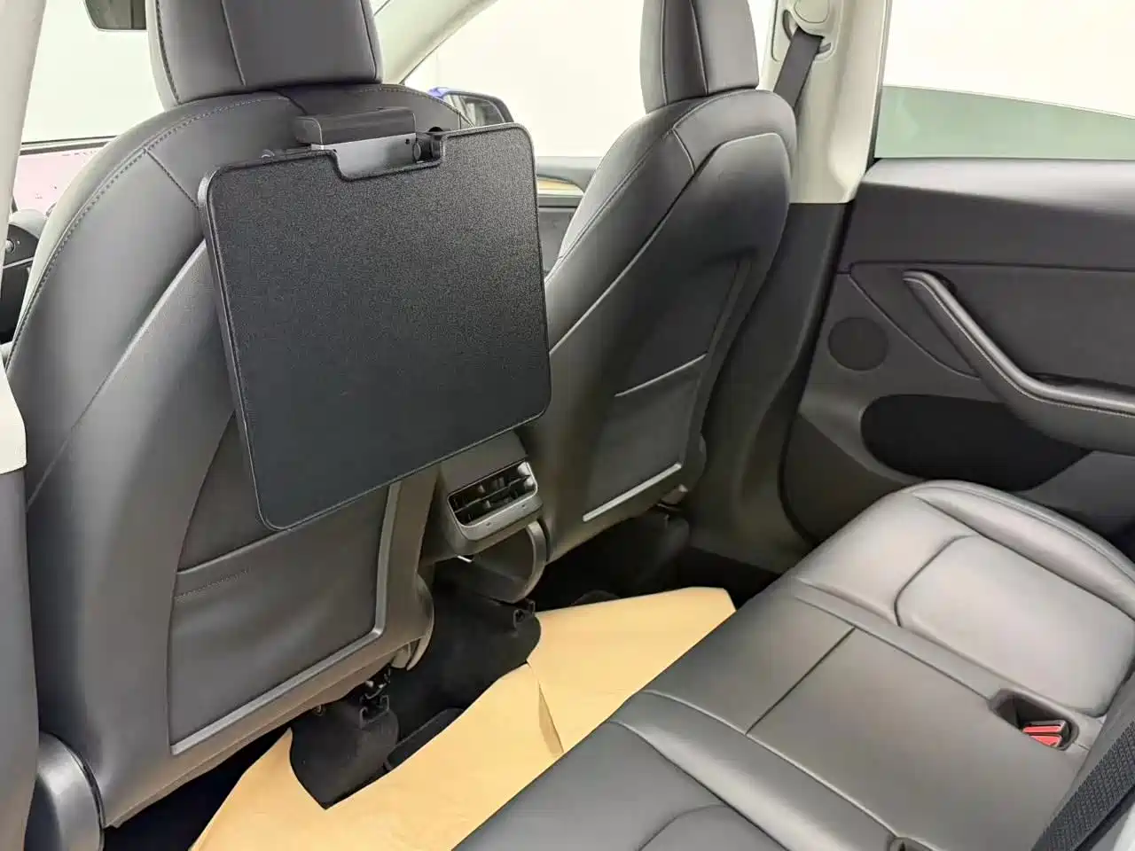 Фото 20 - Tesla Model Y