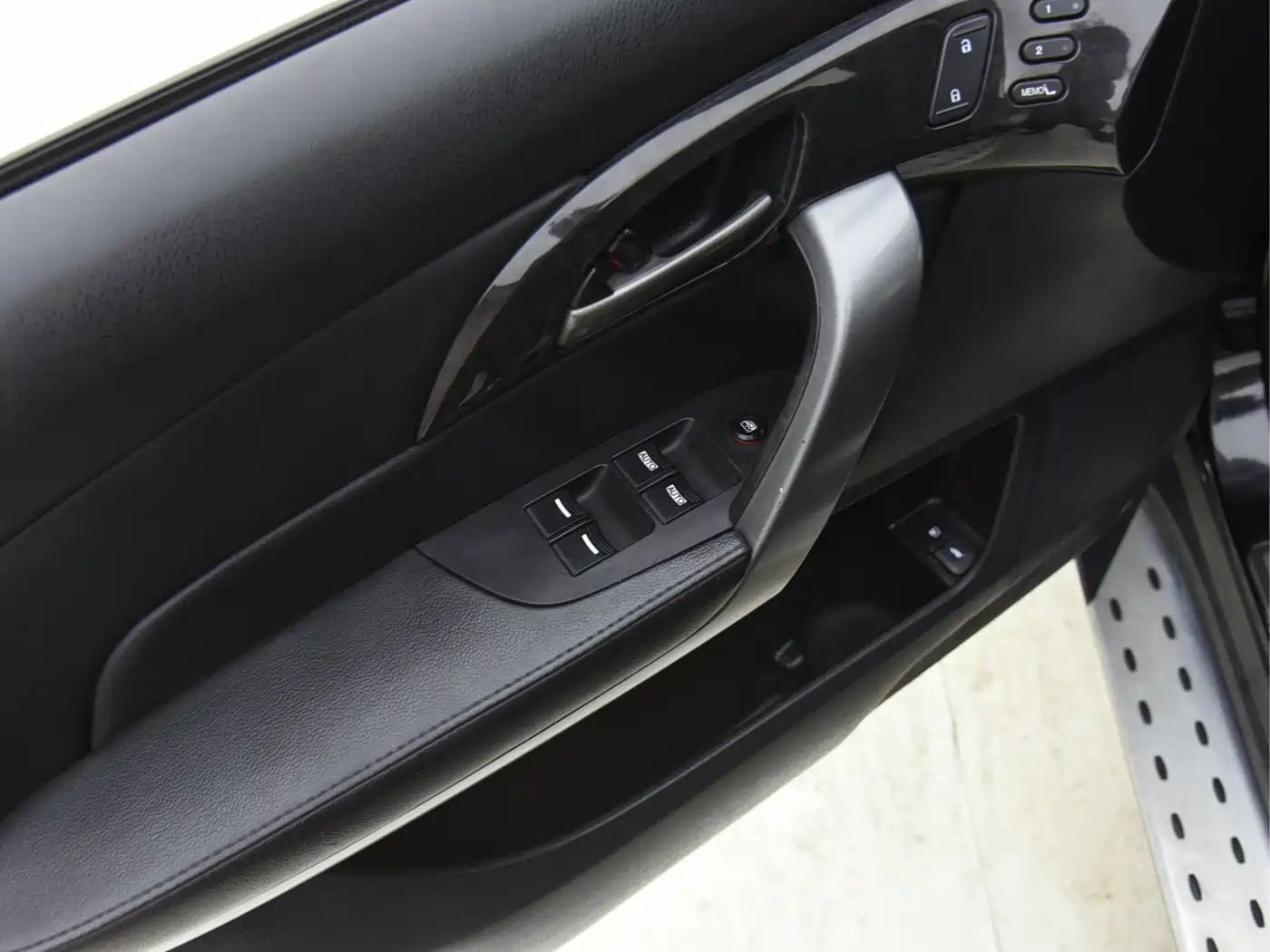 Acura MDX 2009 2009 Model 3.7 Luxury Sport Edition