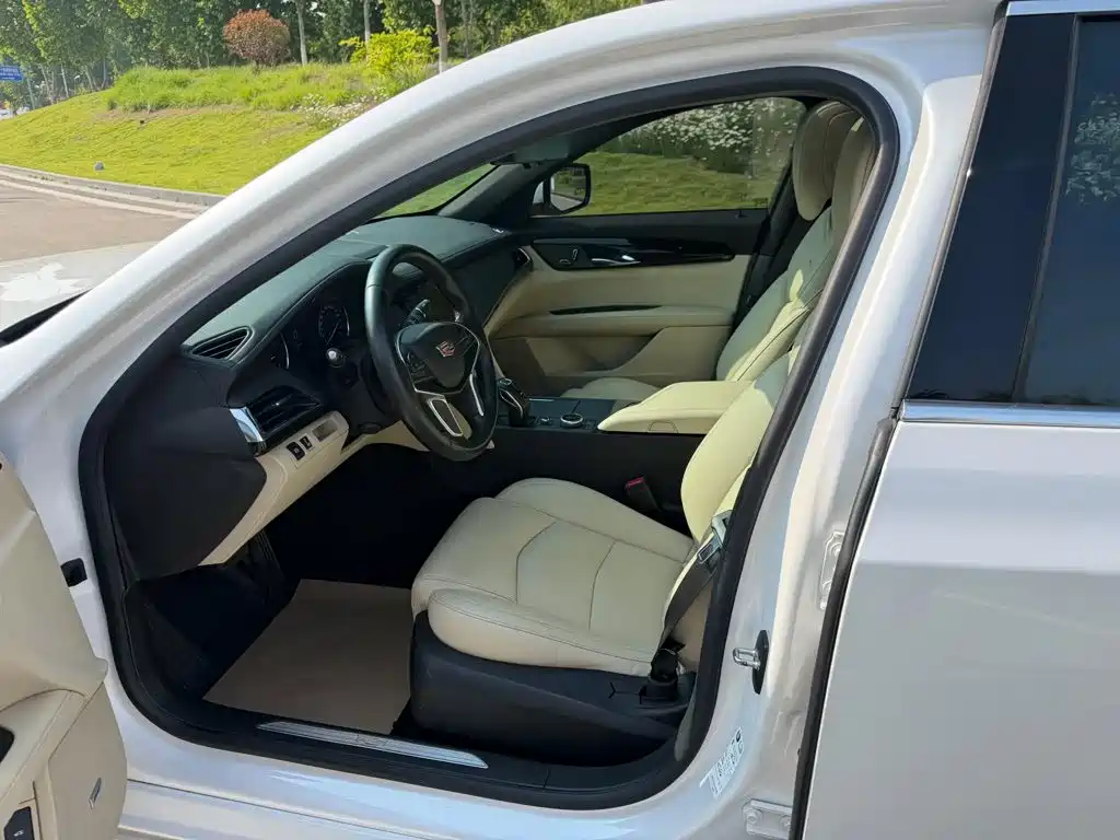 Фото 4 - Cadillac CT6