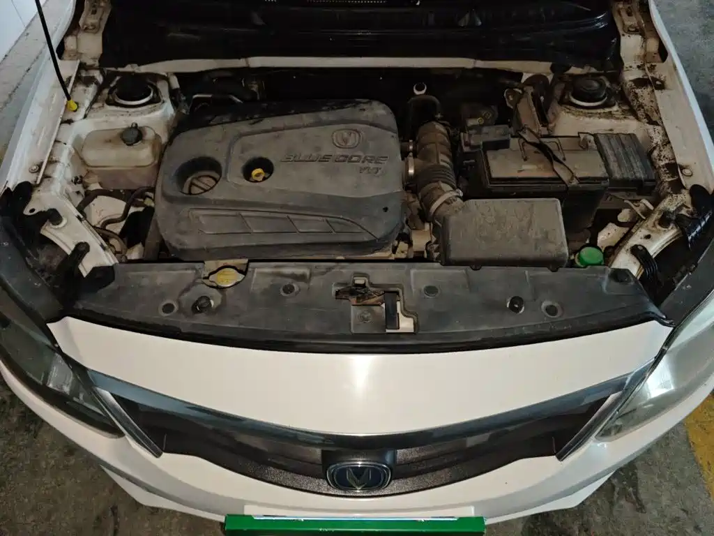 Changan Yuexiang V3 2016 2015 1.4L Manual Perfect (China V)