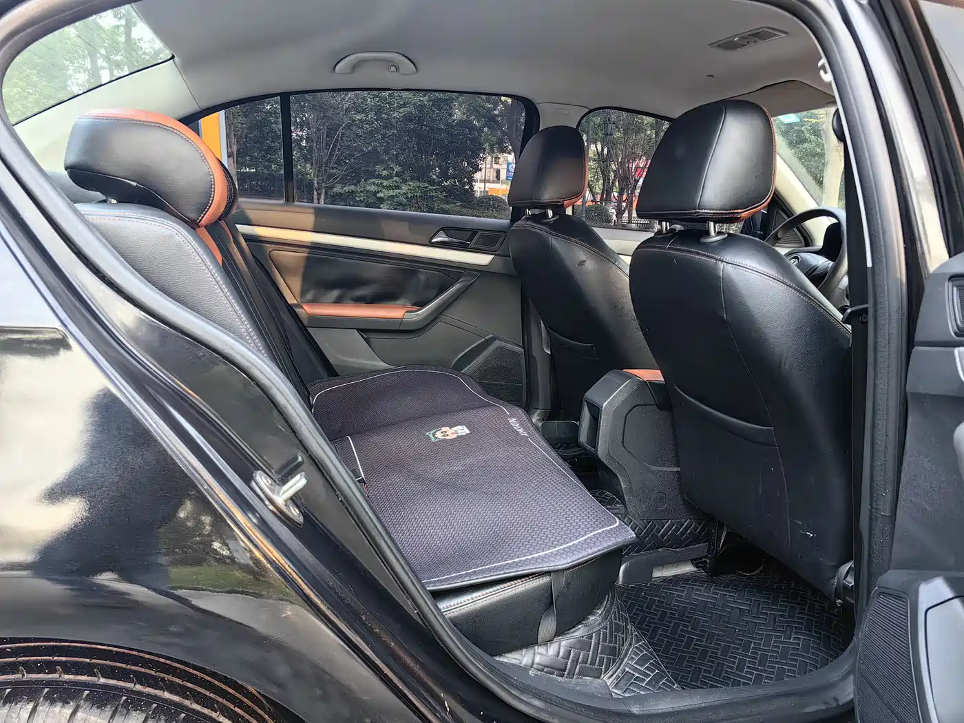 Volkswagen Lavida 2017 1.6L Automatic Trend Edition фото 7