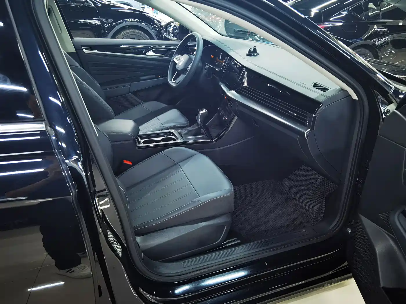 Volkswagen Passat 2025 2025 Outstanding 280TSI Business Edition