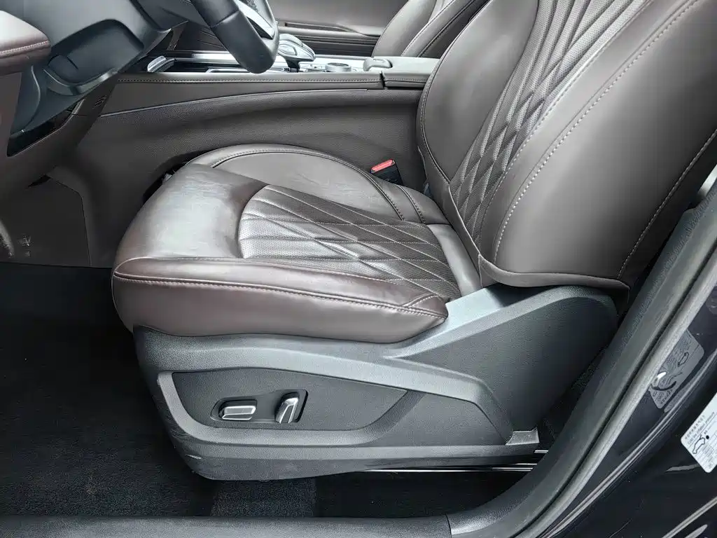 Chery Tiggo 8 PLUS 2024 2024 Champion Edition 290TGDI DCT Haoxiang Version (5-seater)