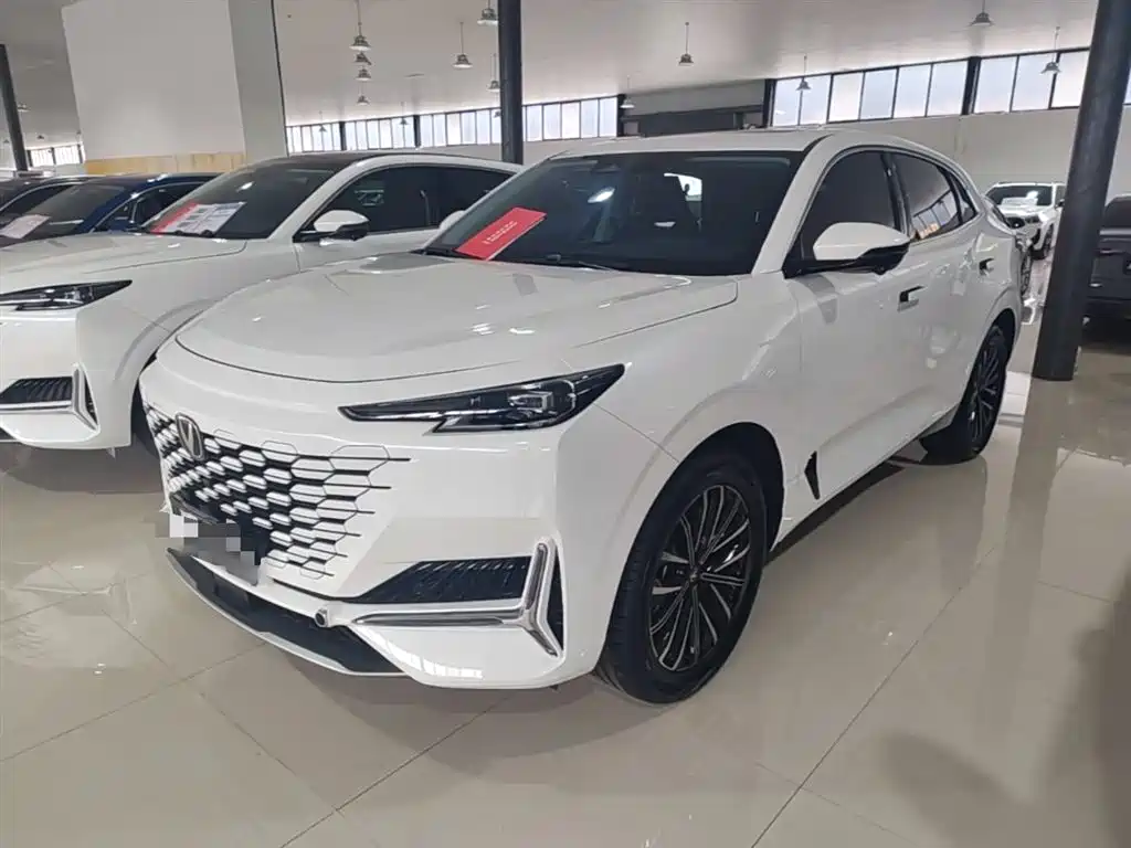 Changan UNI-K 2024 2.0T FWD Comfort
