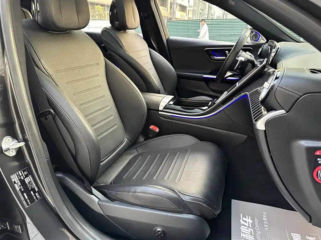 Mercedes-Benz C-Class 2023 C 260 L Sport фото 13