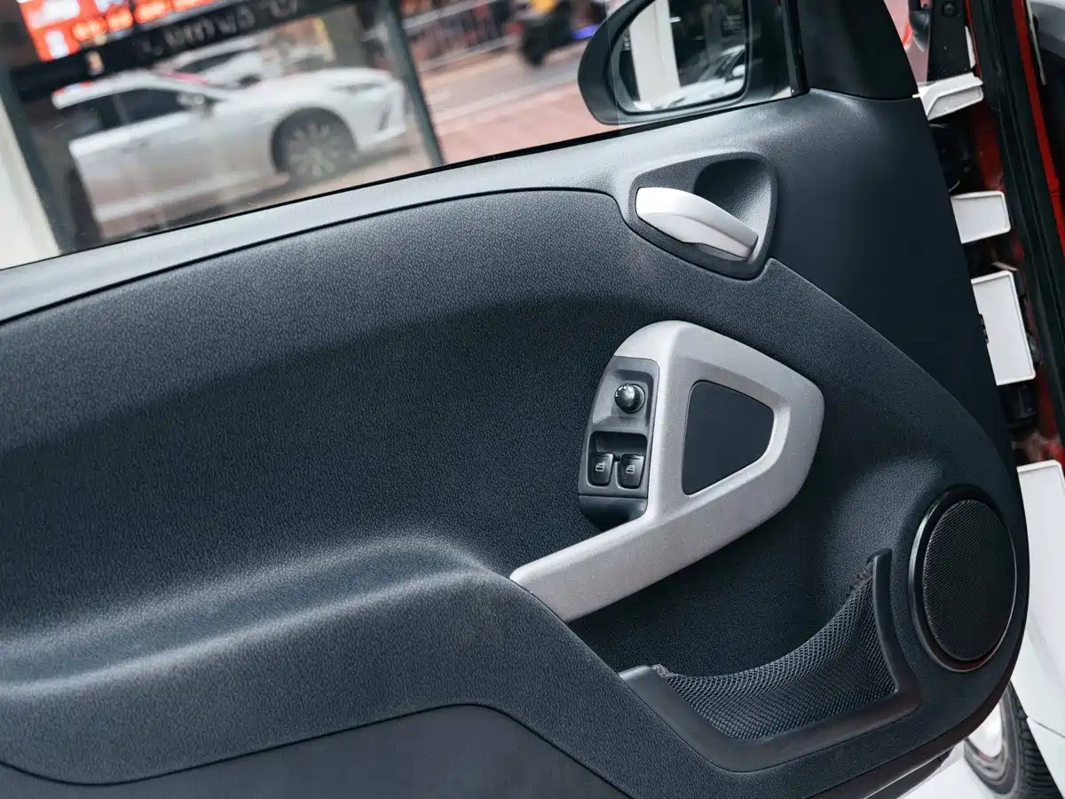 smart fortwo 2014 2014 1.0 MHD Hardtop New Year Special Edition