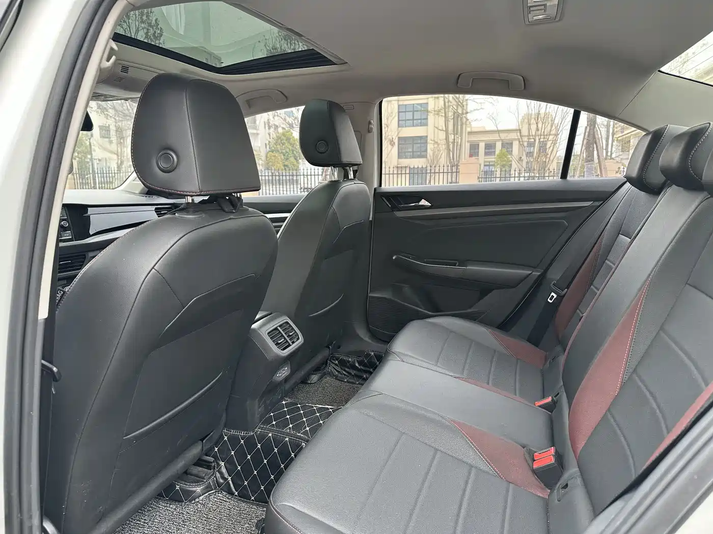 Volkswagen Bora 2020 1.5L Automatic Comfort фото 5
