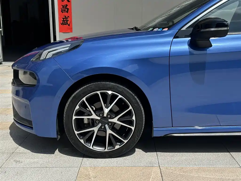 Lynk & Co 03 2021 2.0TD Auto Jin Champion Edition фото 22