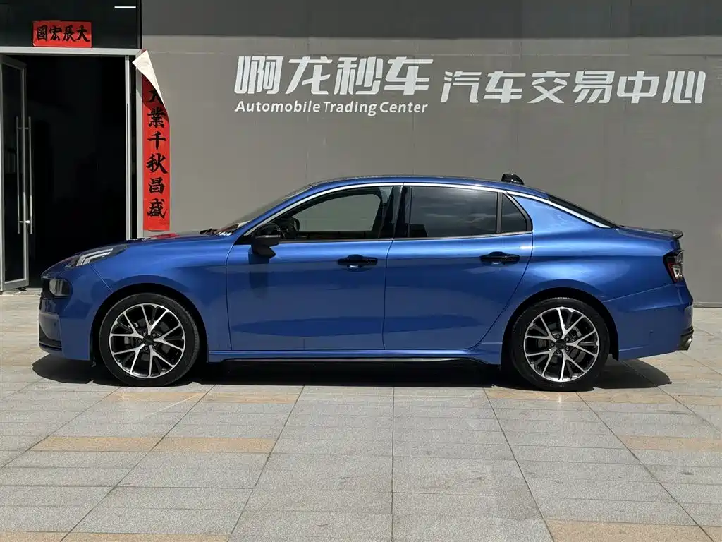 Lynk & Co 03 2021 2.0TD Auto Jin Champion Edition фото 21