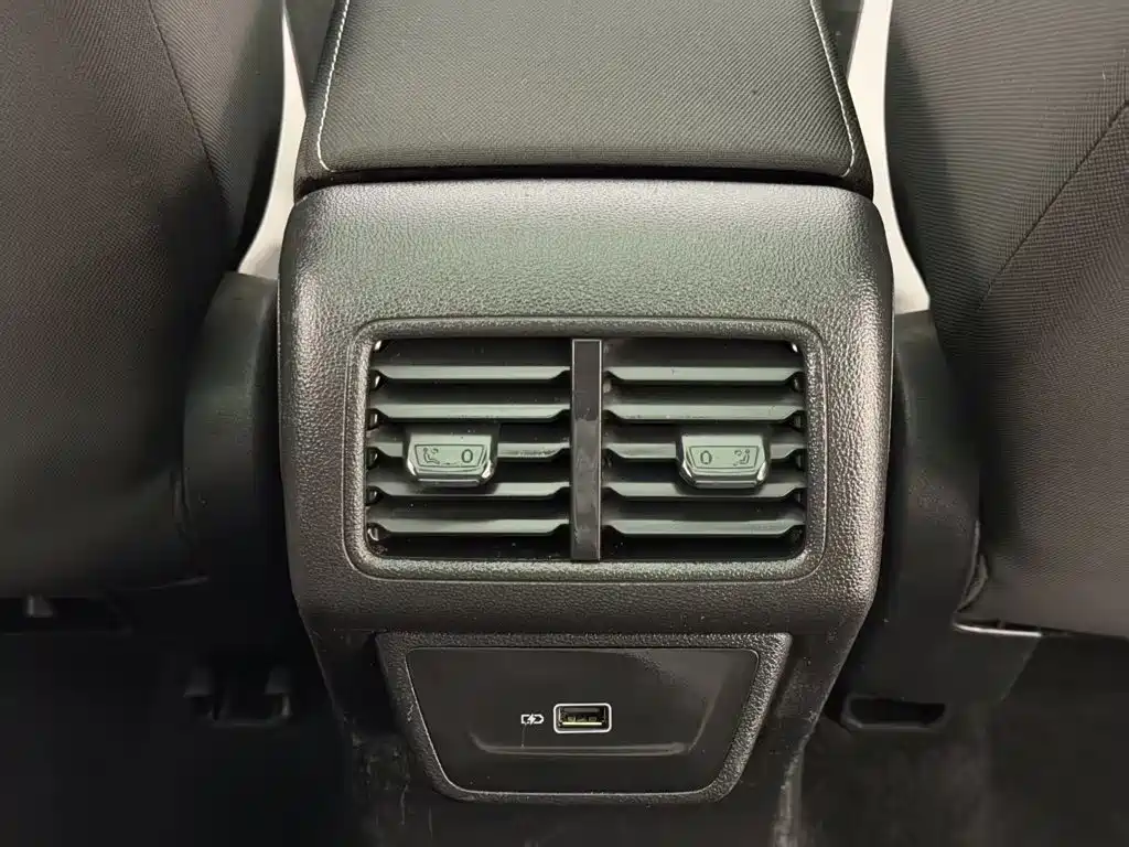 Jetta VS7 2024 2023 280TSI Auto Progressive Edition