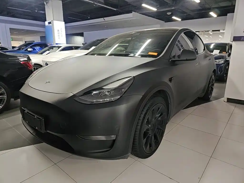 Tesla Model Y 2021
