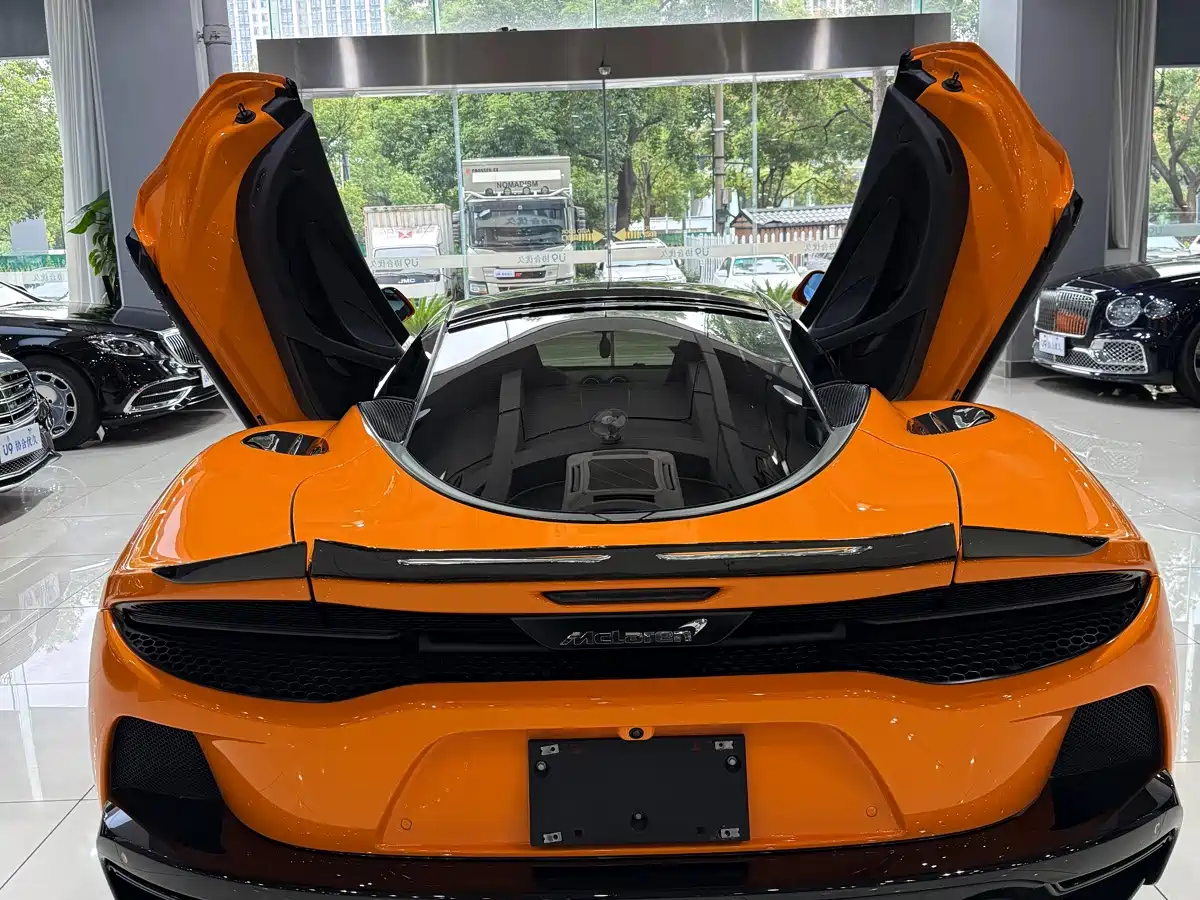 McLaren GT 2023 2023 4.0T Standard Model