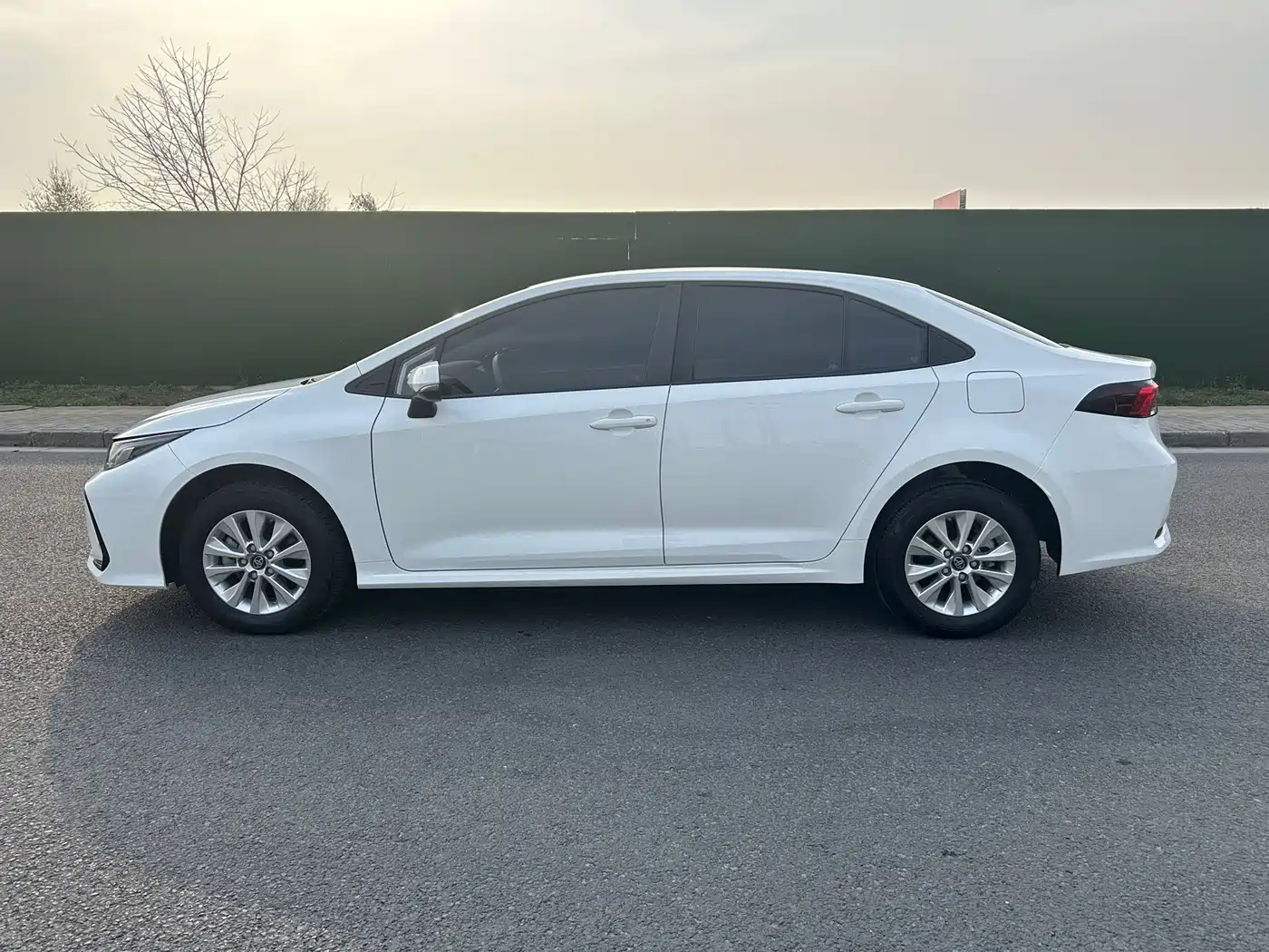 Toyota Corolla 2022 1.2T S-CVT Pioneer PLUS Edition фото 7