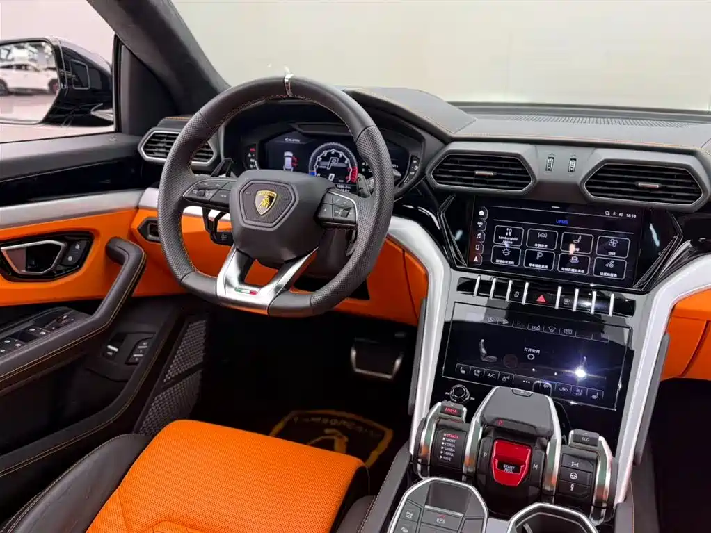 Lamborghini Urus 2021 4.0T V8 фото 4