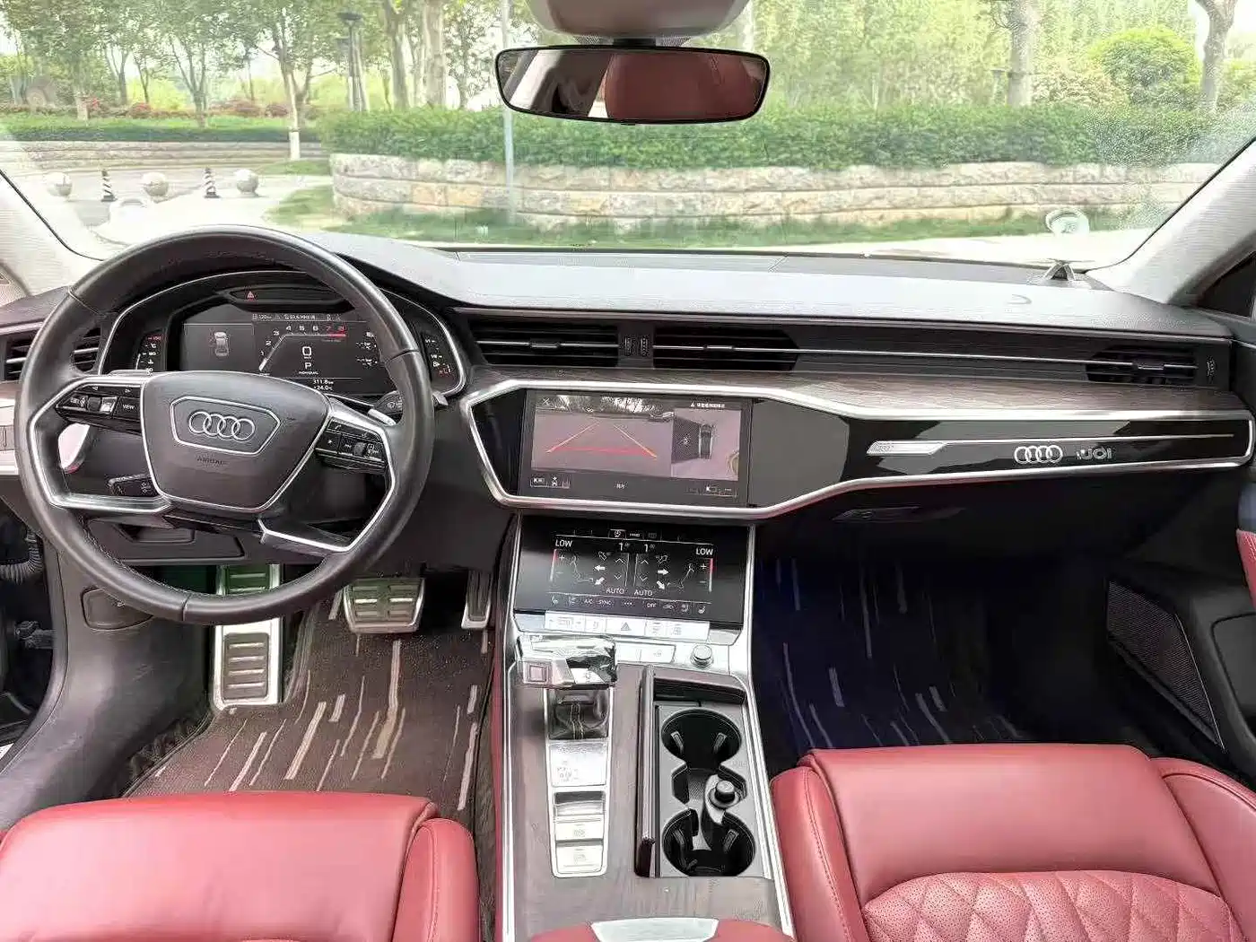 AUDI A7L