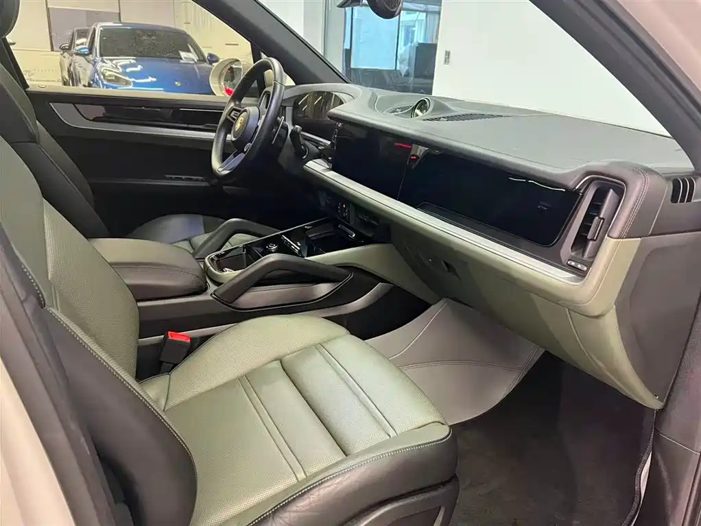 Porsche Cayenne 2024 Cayenne 3.0T фото 10