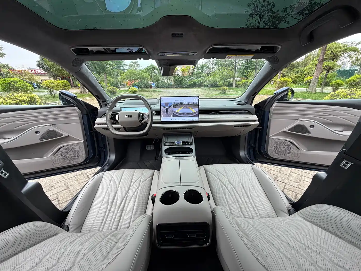 Geely Galaxy Galaxy Xingyao 8 2025 130km EM-P Starship Edition фото 28