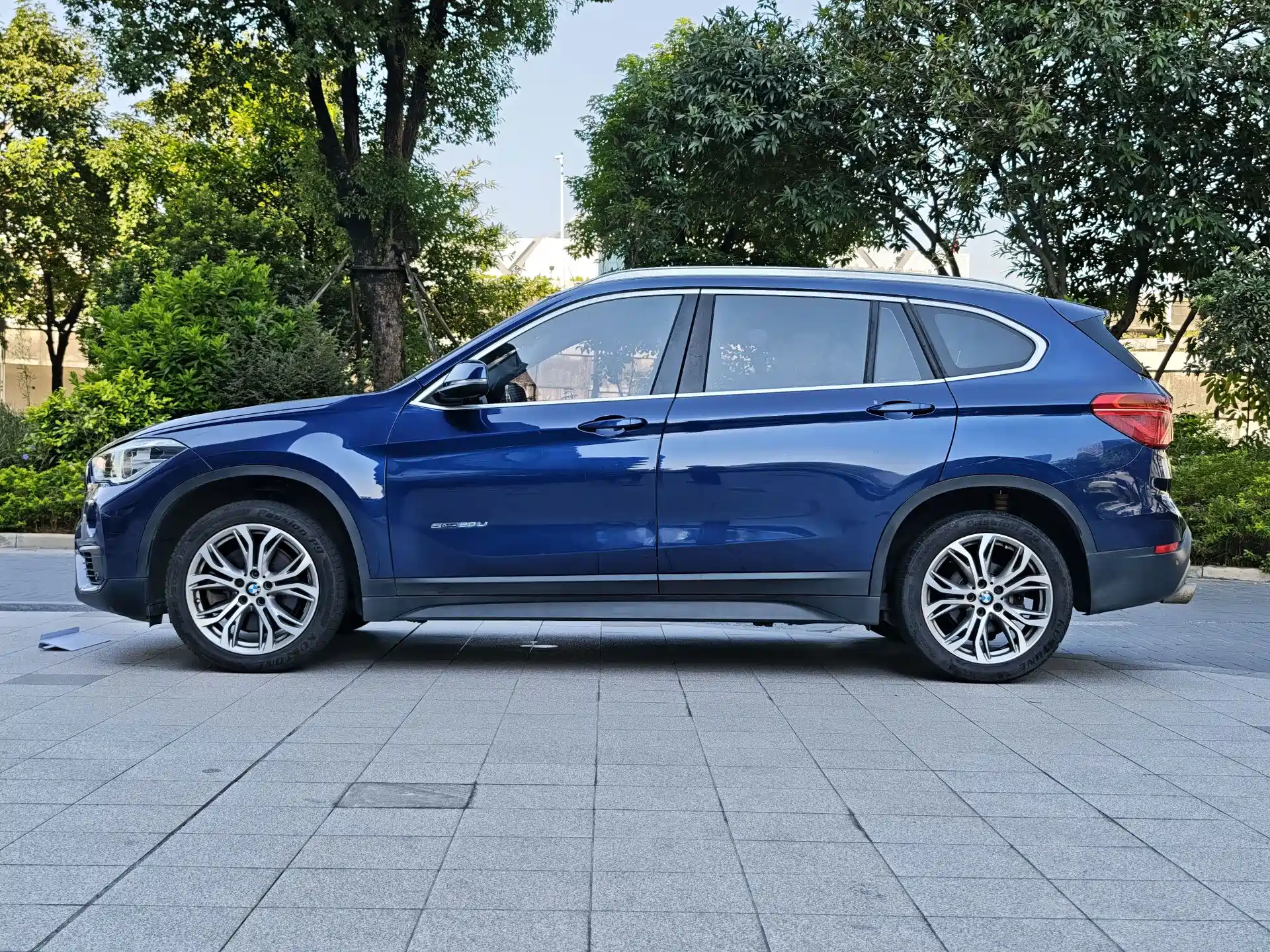 Фото 9 - BMW X1