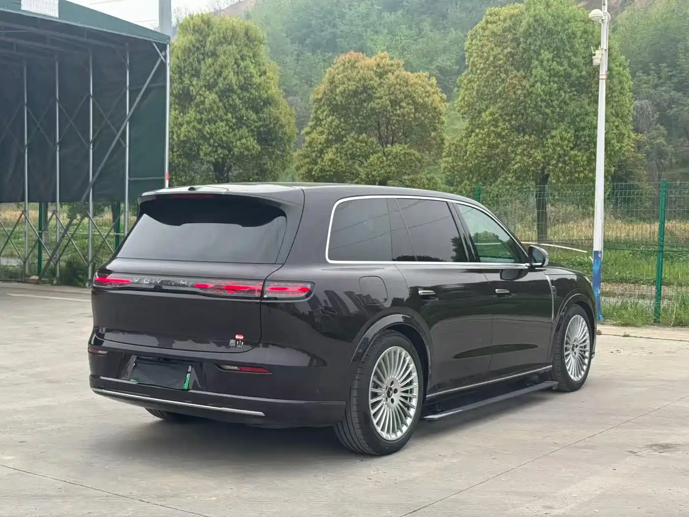 Voyah Auto VOYAH Taisan 2026 Model Base фото 6