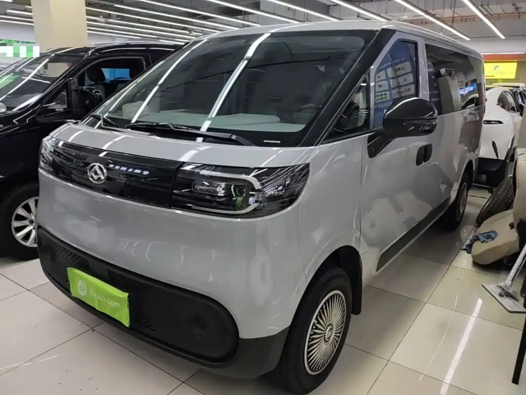 SAIC Maxus Dana V1 2025 2025 V1 Short Wheelbase Low Roof Multi-Purpose Version (42kWh)