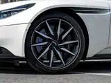 Фото 8 - Aston Martin DB11