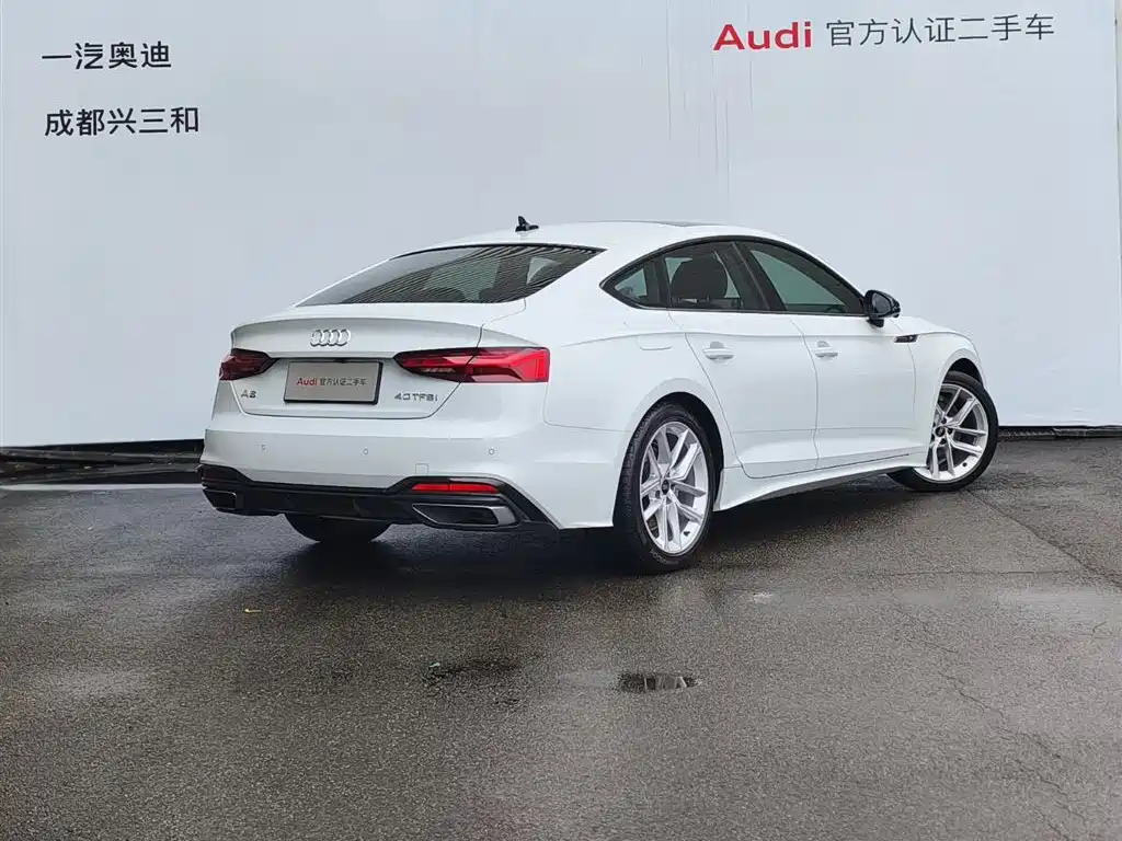 Audi A5 (Import) 2023 Sportback 40 TFSI Fashion Dynamic фото 4