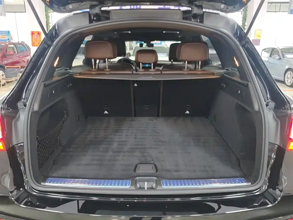 Mercedes-Benz GLC 2022 Facelift II GLC 260 L 4MATIC Luxury фото 19