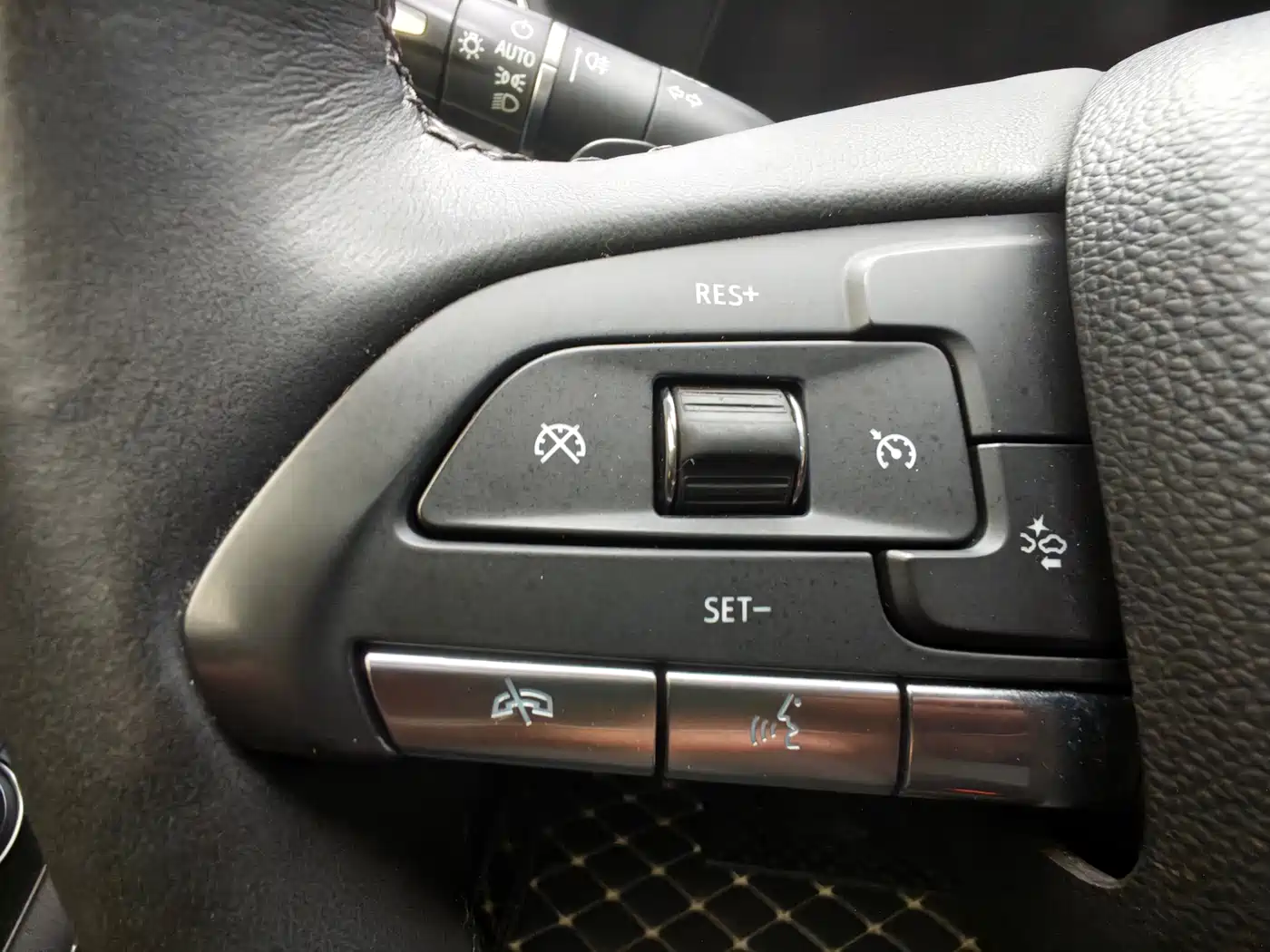 Cadillac CT5 2023 28T Luxury Style (Standard Edition) фото 32