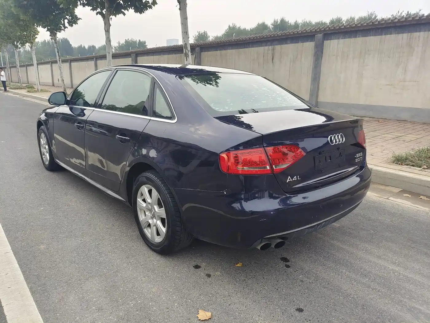 Фото 13 - Audi A4L