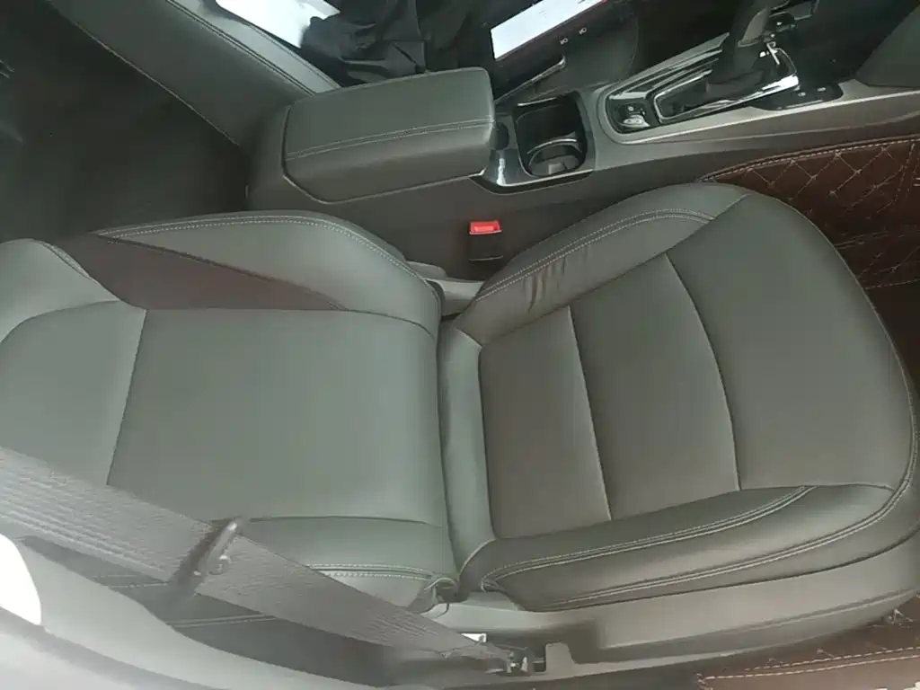 Фото 25 - Chevrolet Malibu