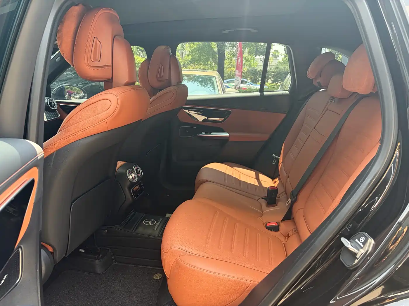 Mercedes-Benz GLC 2025 GLC 300 L 4MATIC Dynamic 5-seater фото 11