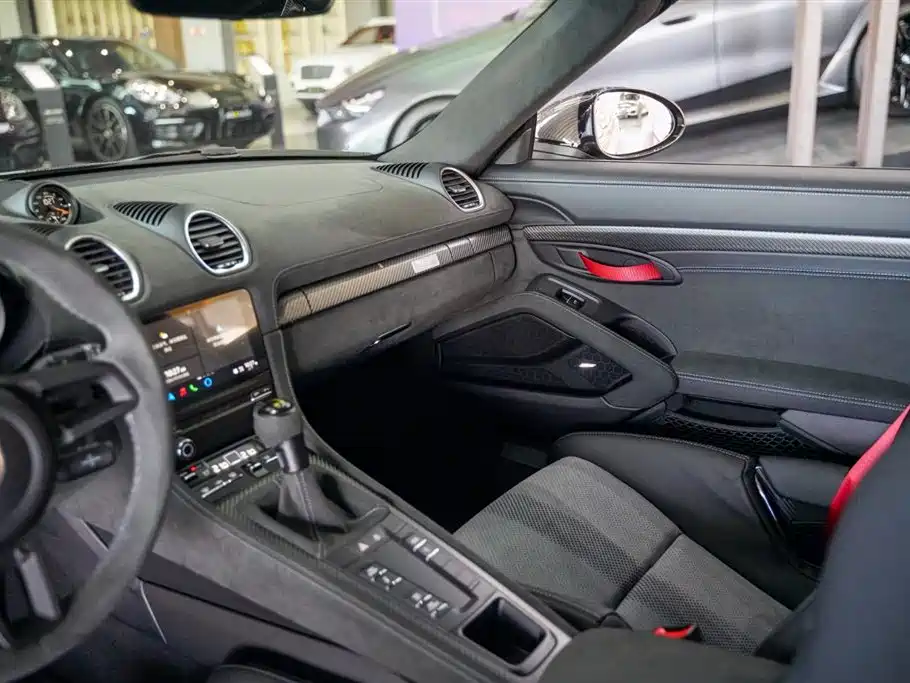 Porsche 718 2023 Spyder RS 4.0L фото 21