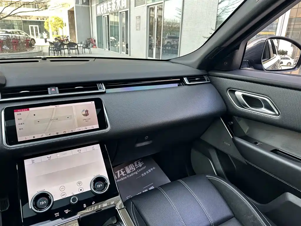 Land Rover Range Rover Velar 2020 P380 R-DYNAMIC SE фото 13