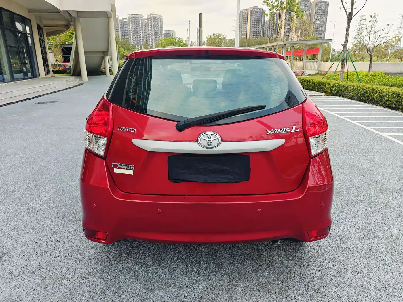 Toyota YARiS L Zhi Xuan 2014 2014 1.5G Automatic Dynamic Edition