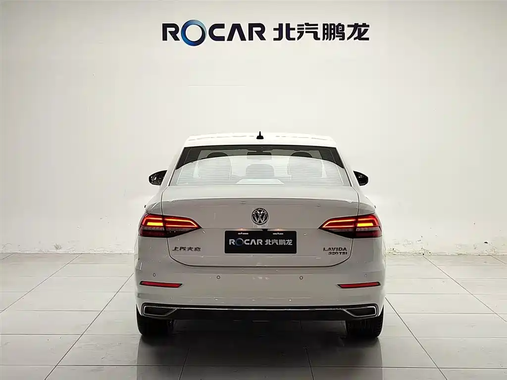 Volkswagen Lavida 2019 280TSI DSG Luxury Edition China VI фото 4