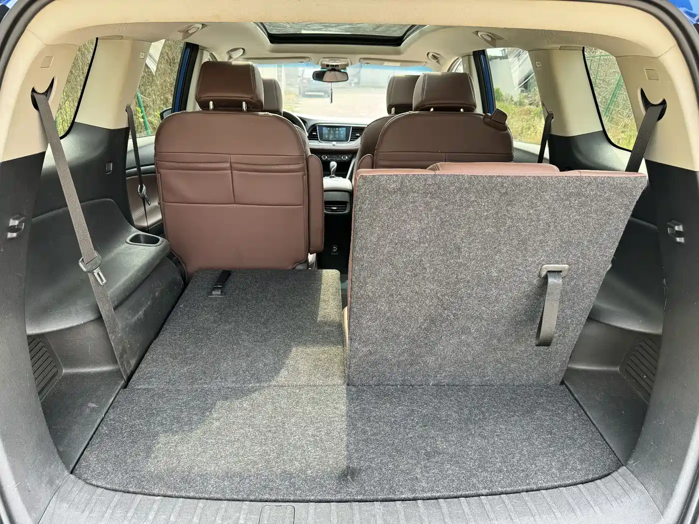 Buick GL6 2018 2018 18T 6-Seater Premium