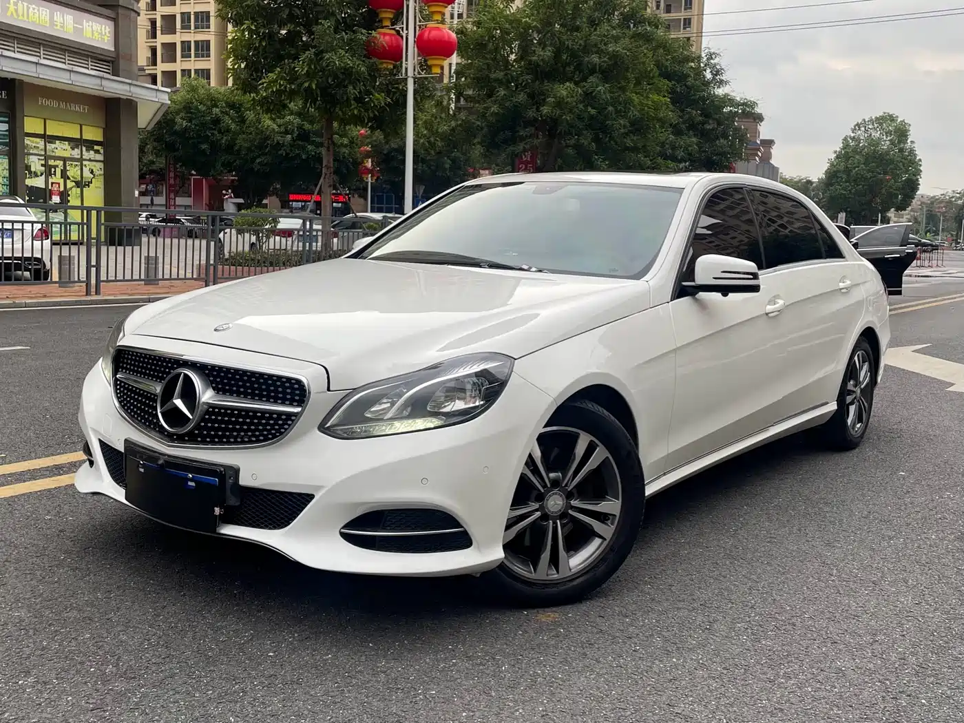 Mercedes-Benz E-Class 2014 E 260 L Sport