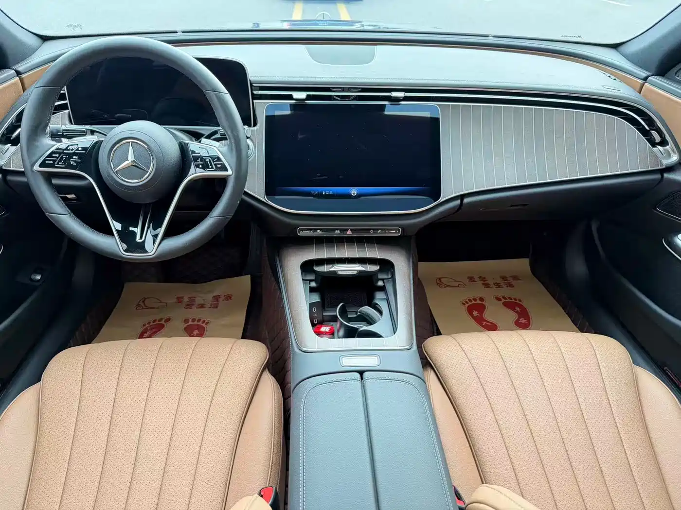 Mercedes-Benz E-Class 2024 E 300 L Fashion фото 8