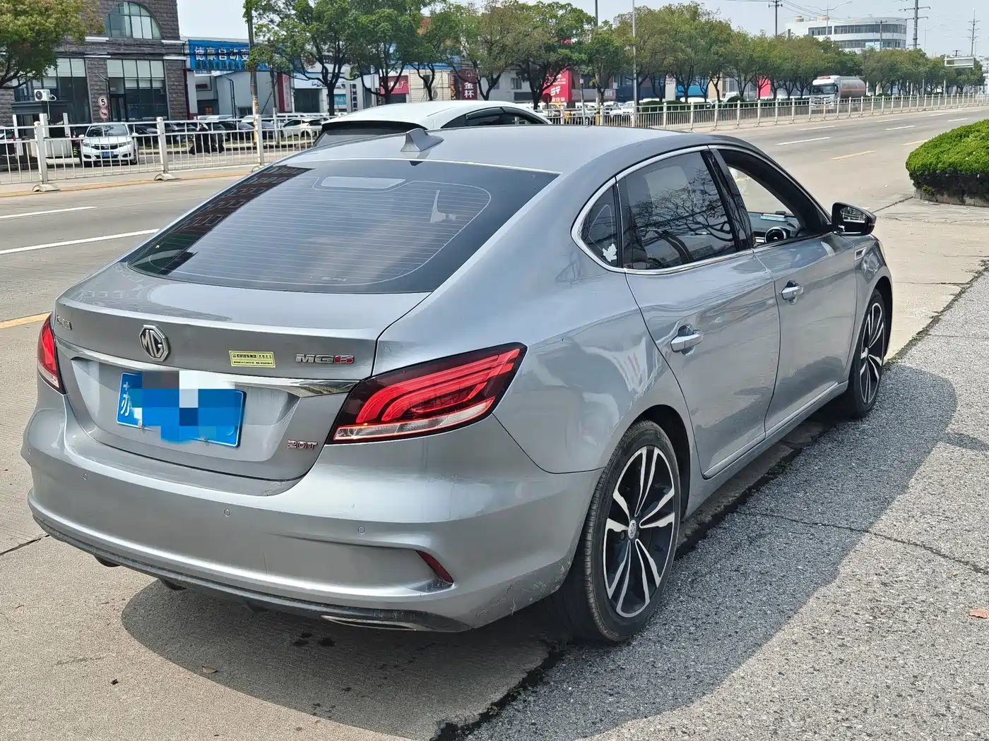 MG MG6 2018 2017 20T Automatic Trophy Premium Internet Edition China V