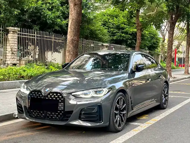 BMW 4-SERIES 2023