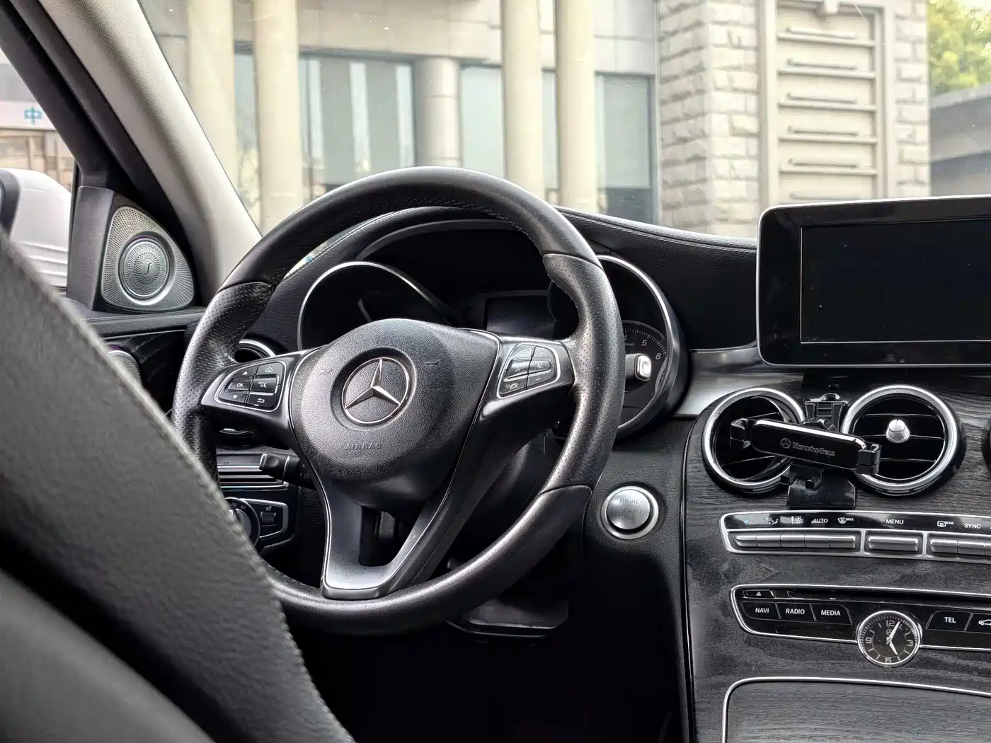 Mercedes-Benz C-Class 2018 C 200 L Sport Edition фото 12